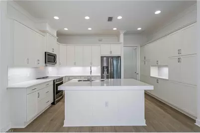 9032 Calypso Ct, Naples, FL 34112 - Photo 4