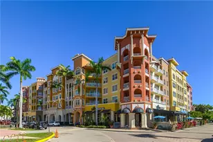451 Bayfront Pl, Naples, FL 34102 - Photo 32