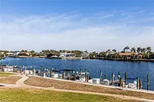 651 Seaview Ct, Marco Island, FL 34145 - Photo 32