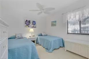 219 Fox Glen Dr, Naples, FL 34104 - Photo 24