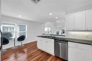 123 Napa Ridge Way, Naples, FL 34119 - Photo 4