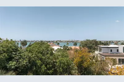 720 Inlet Dr, Marco Island, FL 34145 - Photo 10