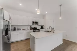 2581 Kona Wy, Naples, FL 34120 - Photo 10