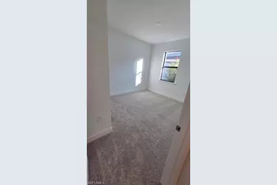 20254 Hartford Blvd, Estero, FL 33928 - Photo 10