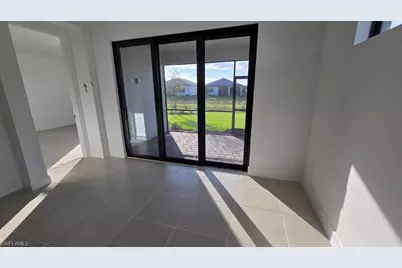 20254 Hartford Blvd, Estero, FL 33928 - Photo 4