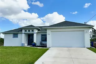 933 Oxford Ave S, Lehigh Acres, FL 33974 - Photo 2