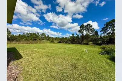 933 Oxford Ave S, Lehigh Acres, FL 33974 - Photo 14