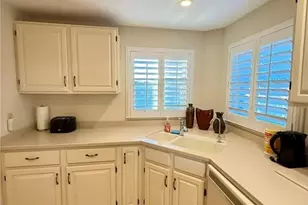 57 High Point Cir W, Naples, FL 34103 - Photo 18