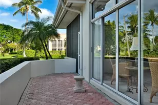 210 2nd St S, Naples, FL 34102 - Photo 24