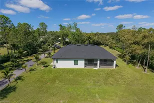 2330 4th Ave SE, Naples, FL 34117 - Photo 10