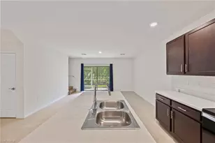 15071 Wildflower Cir, Naples, FL 34119 - Photo 8