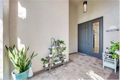 3407 Baltic Dr, Naples, FL 34119 - Photo 4