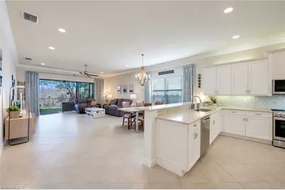 3407 Baltic Dr, Naples, FL 34119 - Photo 12