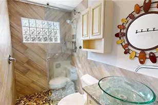 27514 Playa Del Rey Ln, Bonita Springs, FL 34135 - Photo 22