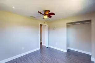 27514 Playa Del Rey Ln, Bonita Springs, FL 34135 - Photo 20