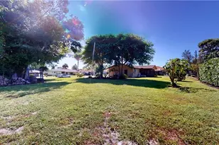 27514 Playa Del Rey Ln, Bonita Springs, FL 34135 - Photo 38