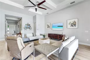 9428 Sanderling Ct, Naples, FL 34120 - Photo 16