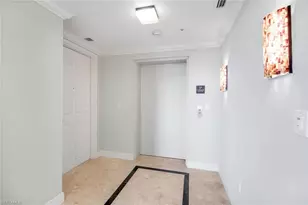 275 Indies Way, Naples, FL 34110 - Photo 4