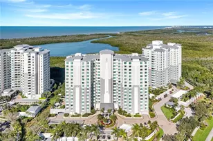 275 Indies Way, Naples, FL 34110 - Photo 2