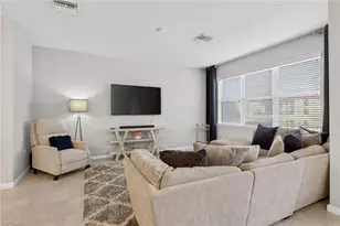 12617 Laurel Cove Dr, Fort Myers, FL 33913 - Photo 8