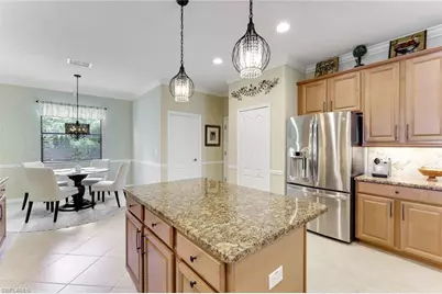 3917 Sapphire Way, Naples, FL 34114 - Photo 10