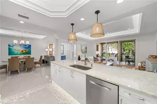 411 6th St S, Naples, FL 34102 - Photo 12