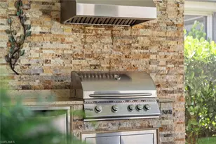 8828 Savona Ct, Naples, FL 34119 - Photo 16