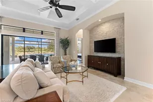 8828 Savona Ct, Naples, FL 34119 - Photo 4