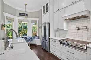 24920 Divot Dr, Bonita Springs, FL 34135 - Photo 6