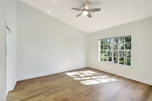 675 Wiggins Lake Dr, Naples, FL 34110 - Photo 10