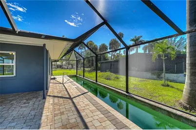4867 E Riverside Dr, Fort Myers, FL 33905 - Photo 28