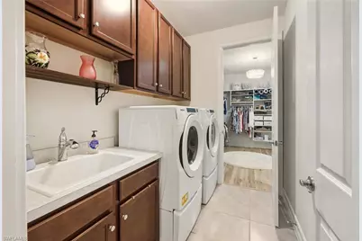 28052 Seasons Tide Ave, Bonita Springs, FL 34135 - Photo 34