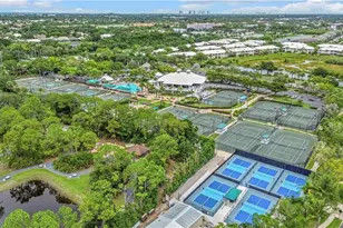 1335 Old Oak Ln, Naples, FL 34110 - Photo 26