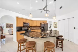 1335 Old Oak Ln, Naples, FL 34110 - Photo 8