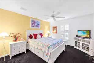 1335 Old Oak Ln, Naples, FL 34110 - Photo 16