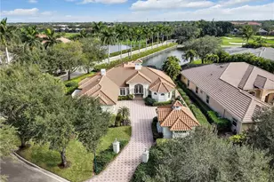 3000 Gardens Blvd, Naples, FL 34105 - Photo 2