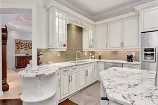 3000 Gardens Blvd, Naples, FL 34105 - Photo 14