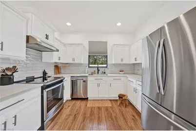 2937 SW 4th Ave, Cape Coral, FL 33914 - Photo 4