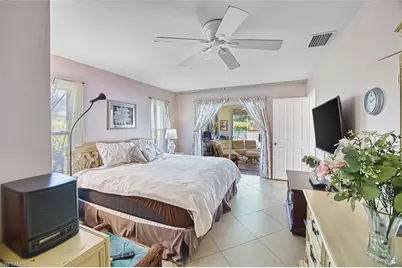 133 Big Springs Dr, Naples, FL 34113 - Photo 16