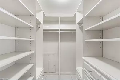 3430 Gulf Shore Blvd N #2B, Naples, FL 34103 - Photo 10