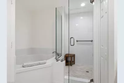 916 Egrets Run #3, Naples, FL 34108 - Photo 18