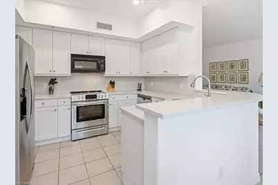 916 Egrets Run #3, Naples, FL 34108 - Photo 12