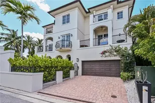 433 5th St S, Naples, FL 34102 - Photo 1