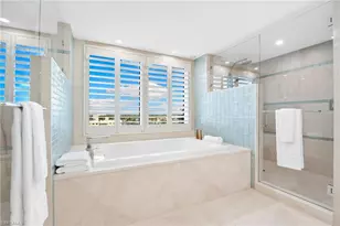 11125 Gulf Shore Dr, Naples, FL 34108 - Photo 32