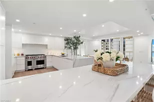 11125 Gulf Shore Dr, Naples, FL 34108 - Photo 16