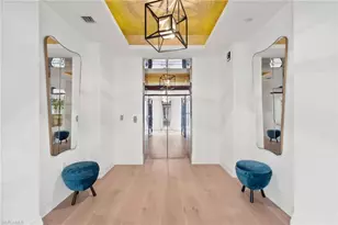 11125 Gulf Shore Dr, Naples, FL 34108 - Photo 6