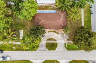 201 Marco Lake Dr, Marco Island, FL 34145 - Photo 20