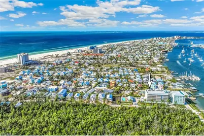 345 Mango St #405, Fort Myers Beach, FL 33931 - Photo 1