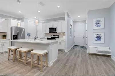 12973 Pembroke Dr, Naples, FL 34105 - Photo 4