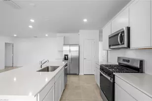 44117 Kelly Dr, Punta Gorda, FL 33982 - Photo 6